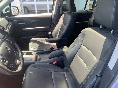 Used 2023 Honda Ridgeline RTL-E image 9