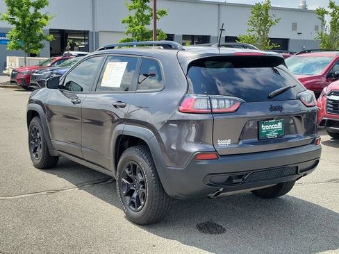Certified 2022 Jeep Cherokee Latitude AWD/4WD image 6