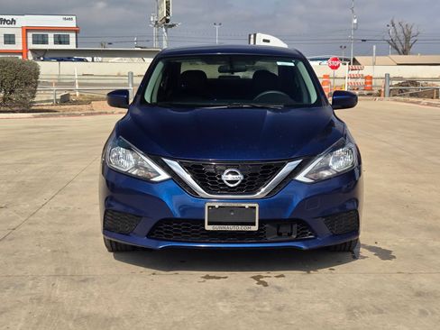 Used 2018 Nissan Sentra S image 8