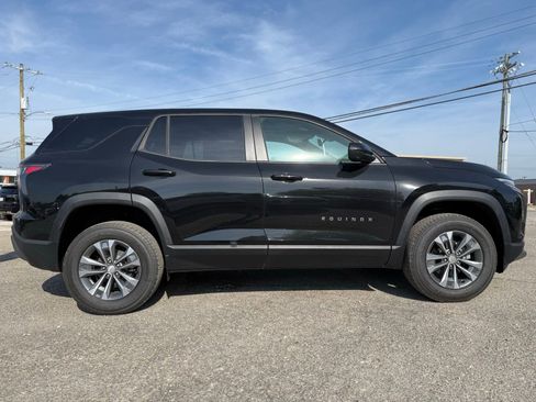 New 2026 Chevrolet Equinox LT FWD image 8