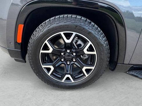 Used 2025 Jeep Wagoneer Series II image 23