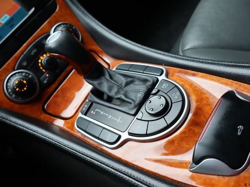 Used 2004 Mercedes-Benz SL 500 image 24