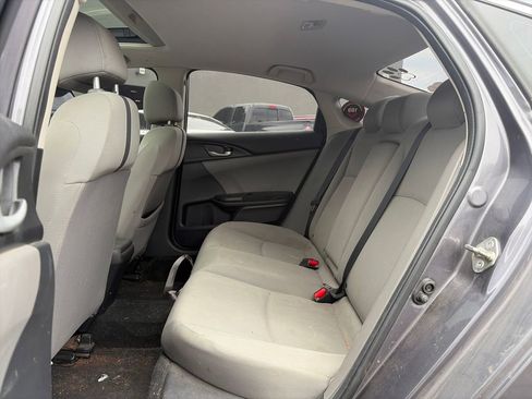 Used 2019 Honda Civic EX image 22
