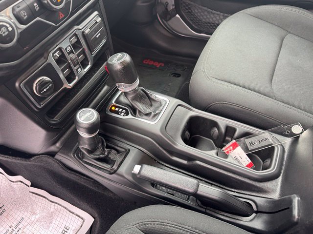 Used 2019 Jeep Wrangler Unlimited Sport S AWD/4WD image 18