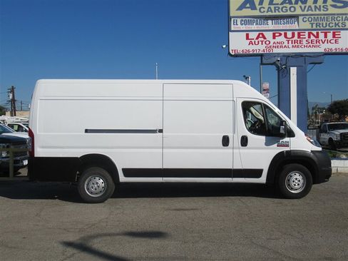 Used 2022 RAM ProMaster 3500 w/ Premium Convenience Group (A) image 2