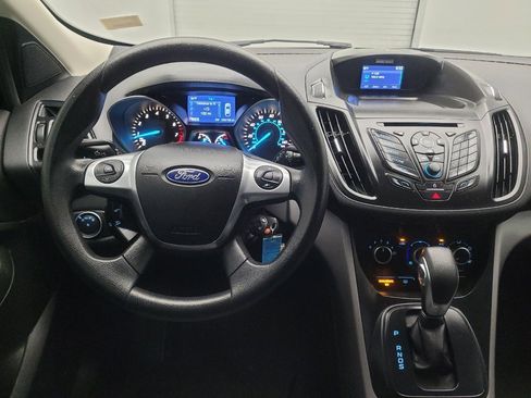 Used 2015 Ford Escape SE image 22