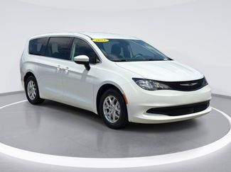Used 2023 Chrysler Voyager LX FWD video 1