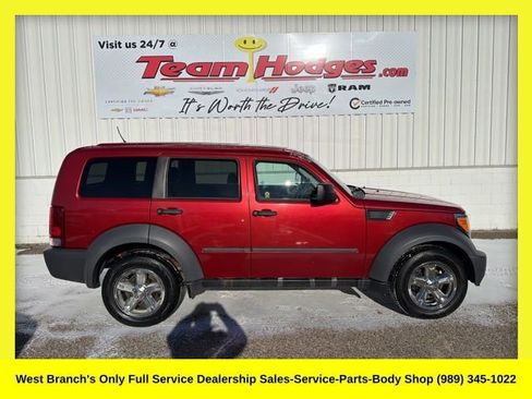 Used 2007 Dodge Nitro SE image 1