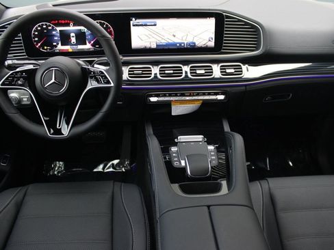 New 2026 Mercedes-Benz GLE 450 4MATIC Coupe image 17