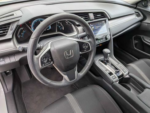 Used 2018 Honda Civic EX image 2