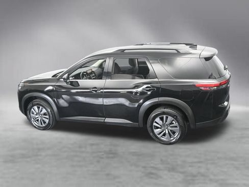 Used 2025 Nissan Pathfinder SV FWD image 52