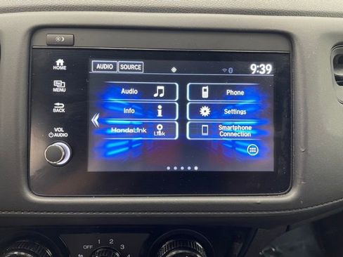 Used 2021 Honda HR-V Sport image 3