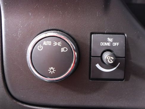 Used 2022 Chevrolet Express 3500 w/ Driver Convenience Package RWD image 10