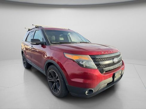 Used 2013 Ford Explorer Sport w/ Class III Trailer Tow Pkg image 3