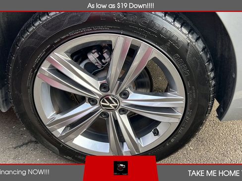 Used 2024 Volkswagen Jetta SE image 21