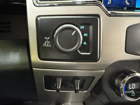 Used 2022 Ford F250 Lariat w/ Chrome Package AWD/4WD image 26