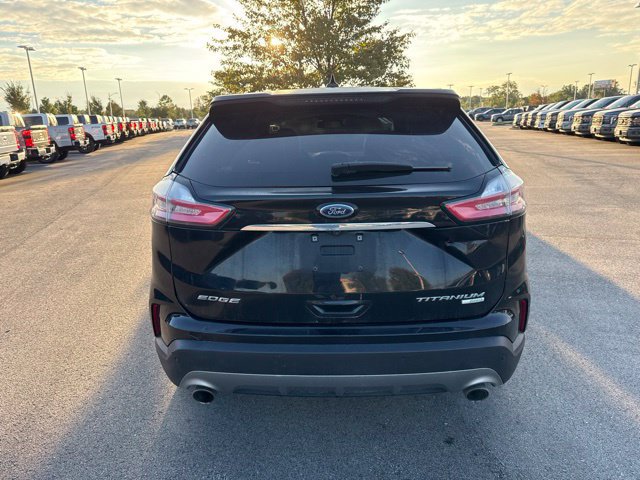 Used 2019 Ford Edge Titanium w/ Equipment Group 301A FWD image 5