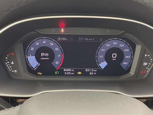 Certified 2025 Audi Q3 2.0T Premium w/ Convenience Package AWD/4WD image 42
