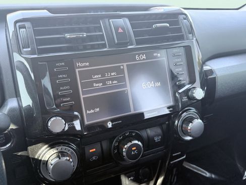 Used 2022 Toyota 4Runner TRD Off-Road image 76