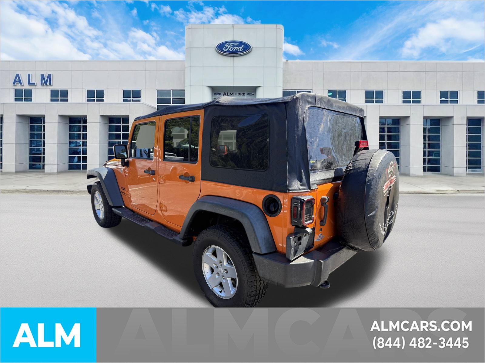 Used 2013 Jeep Wrangler Unlimited Sport AWD/4WD image 8