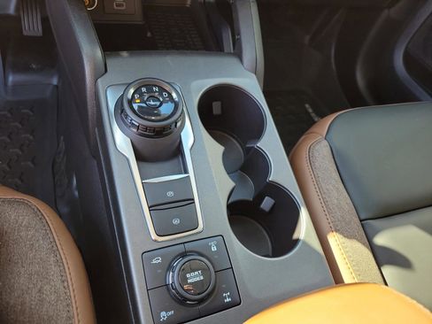 New 2025 Ford Bronco Sport Outer Banks w/ Sasquatch Outer Banks Package image 17