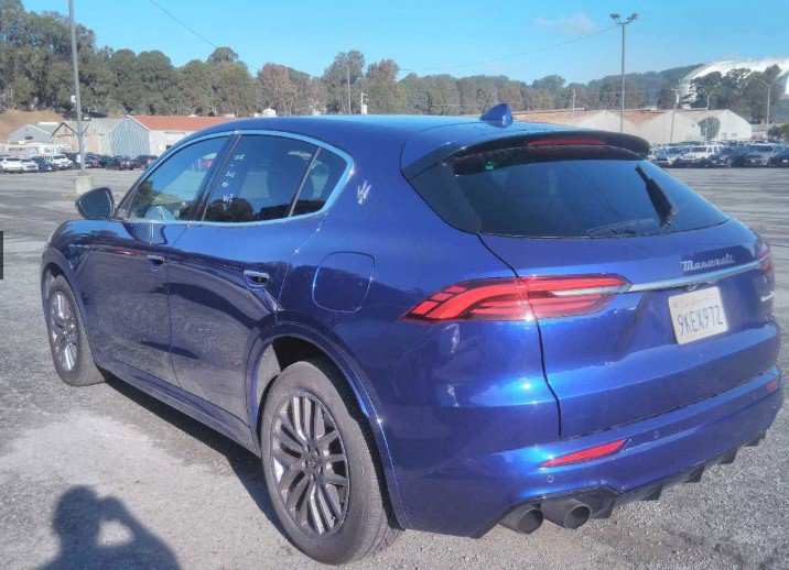 Used 2024 Maserati Grecale GT AWD/4WD image 2