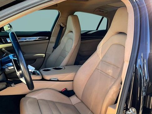 Used 2017 Porsche Panamera 4S image 27