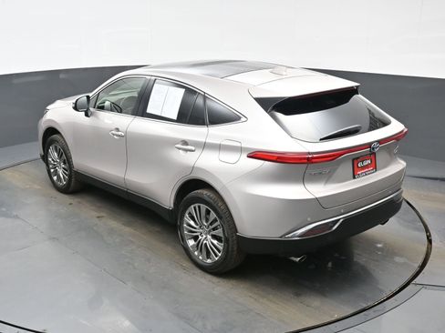 Used 2022 Toyota Venza Limited w/ Advanced Technology Package image 40