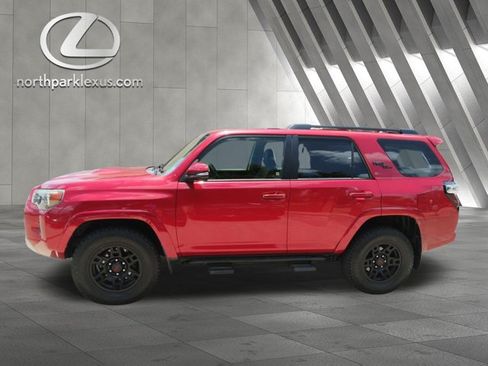 Used 2019 Toyota 4Runner TRD Off-Road Premium AWD/4WD image 1