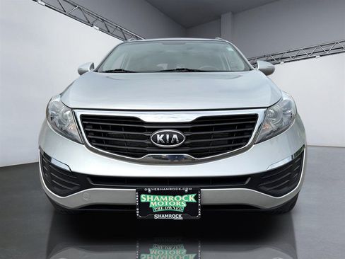 Used 2011 Kia Sportage LX w/ Convenience Pkg FWD image 9