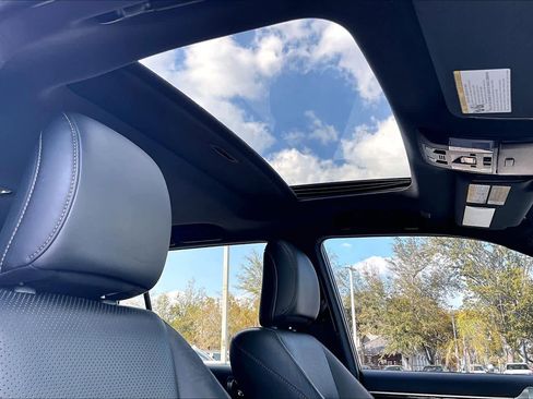 Used 2023 Lexus GX 460 Luxury w/ Sport Design Package image 14