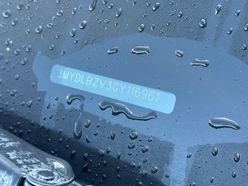 Used 2016 Scion iA image 3