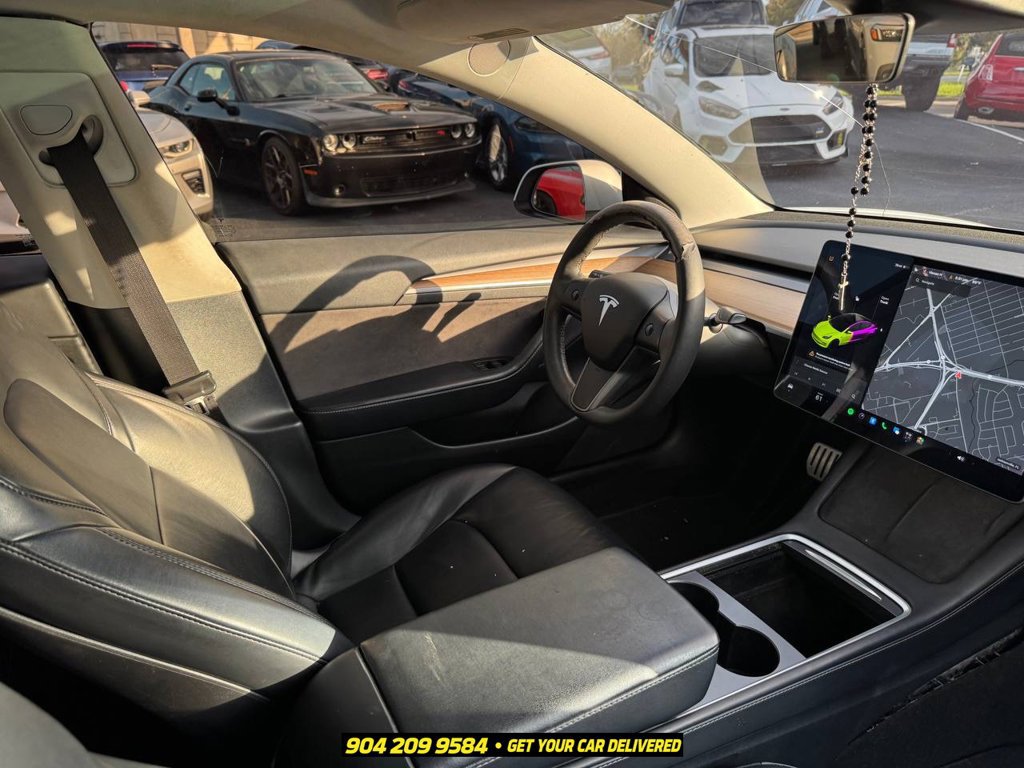 Used 2021 Tesla Model 3 Performance AWD/4WD image 32