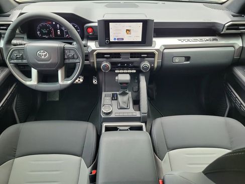Used 2026 Toyota Tacoma TRD Sport RWD image 13