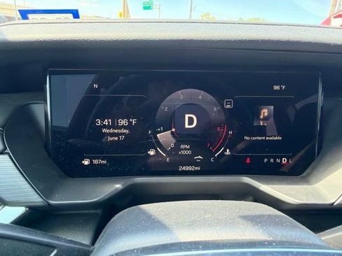 Used 2024 GMC Acadia Elevation w/ Black Edition FWD image 7