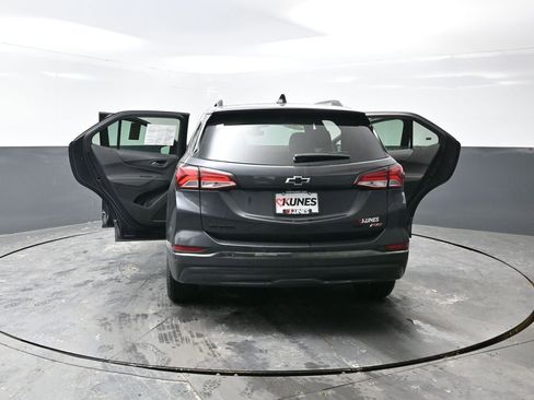 Used 2023 Chevrolet Equinox RS image 56