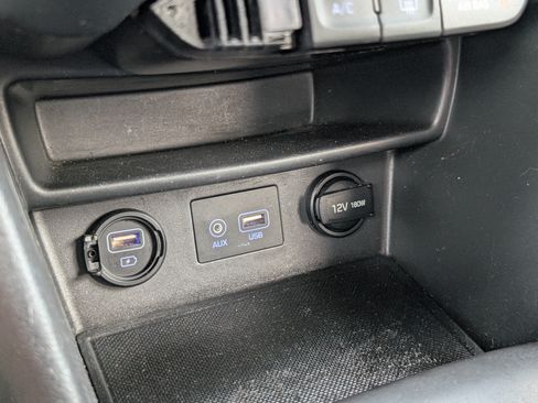 Used 2021 Hyundai Kona SEL FWD image 17