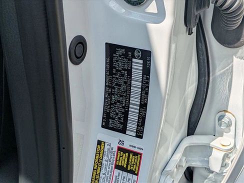 Used 2025 Toyota Camry SE image 24