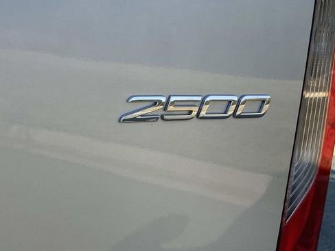 Used 2024 Mercedes-Benz Sprinter 2500 image 6