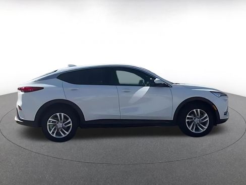 Used 2025 Buick Envista Preferred image 7