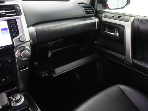 Used 2024 Toyota 4Runner TRD Sport w/ Technology Package AWD/4WD image 24