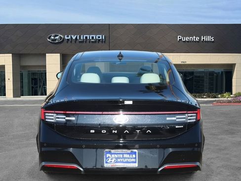 New 2026 Hyundai Sonata Limited FWD image 5