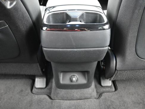 Used 2025 Kia Telluride S FWD image 18