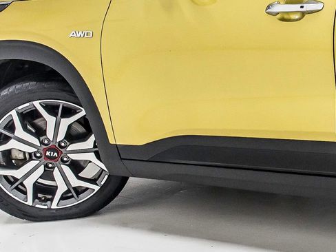 Used 2021 Kia Seltos SX AWD/4WD image 11