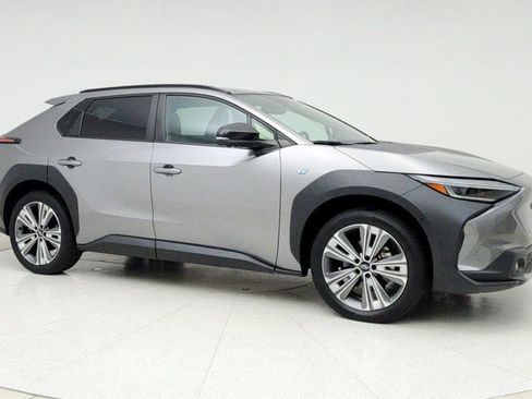 Used 2023 Subaru Solterra AWD image 3