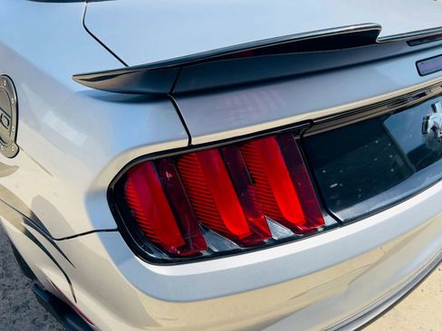 Used 2015 Ford Mustang Convertible w/ Equipment Group 051A image 11