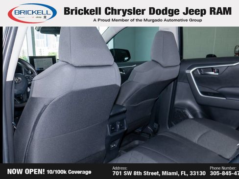 Used 2023 Toyota RAV4 XLE w/ Convenience Package FWD image 16