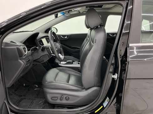 Used 2019 Hyundai Ioniq Limited FWD image 14