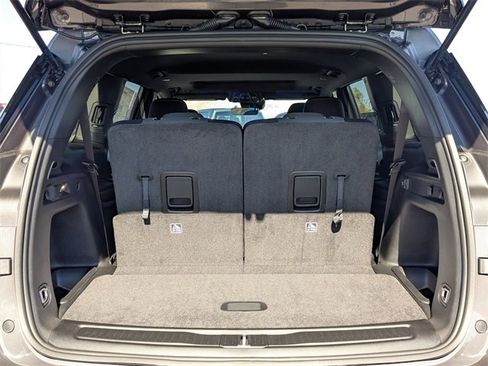 New 2025 Jeep Grand Cherokee L Laredo image 31