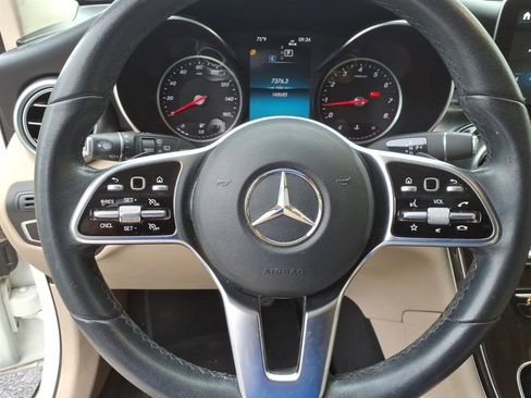Used 2020 Mercedes-Benz GLC 300 image 8